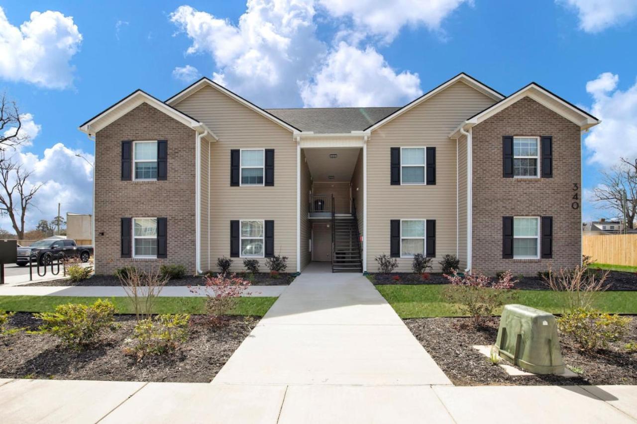 New Luxe Apt 3Br Downtown Fay Unit B Файетвил Екстериор снимка